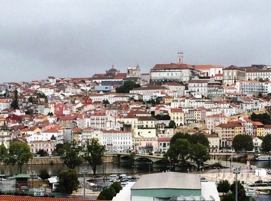 A cidade vista do Mosteiro de Santa Clara, a nova, do outro lado do rio, Coimbra