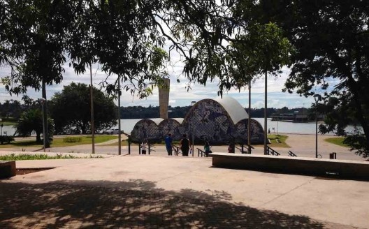 Capela de São Francisco de Assis, vista da Praça de São Francisco, Pampulha, Belo Horizonte