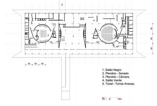 Figura 4: Pavimento superior do Edifício Principal com indicação da malha estrutural