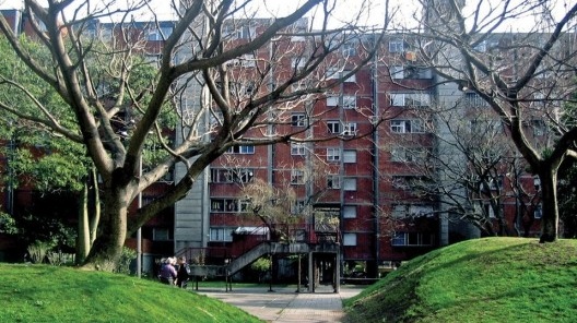 Bulevar Artigas, Montevidéu, arquiteto Hector Vigliecca, 1971-1973