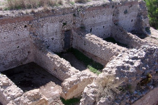 Ruina da Villa Jovis, Capri, Itália