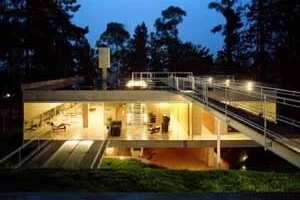 Angelo Bucci, Fernando Franco, Marta Moreira e Milton Braga, Casa Mariante, Aldeia da Serra, SP