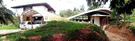 Casa 14 Bis, anexo do escritório, Botucatu. Arquiteto Pôla Pazzanese