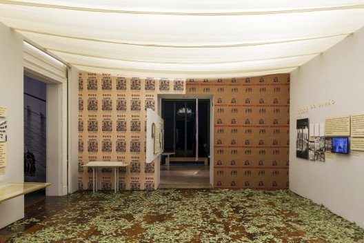 Exposição “Maneiras de expor”, curadoria de Giancarlo Latorraca, Museu da Casa Brasileira