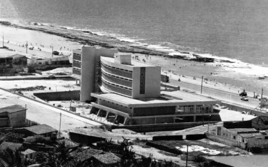Hotel Reis Magos, vista aérea, Natal. Arquitetos Waldecy Pinto, Antônio Didier e Renato Torres
