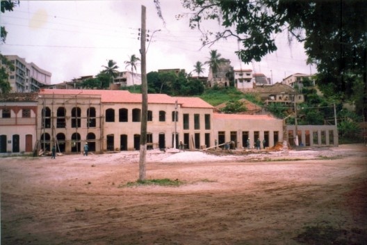 Casario do Largo do Chafariz durante as obras de restauro em 1997/1998