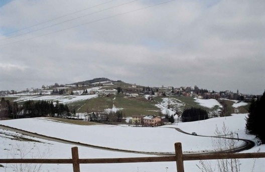 Entorno do Monte Castello, vista parcial da cidade de Gaggio Montano, região de Bolonha, Itália, 2006