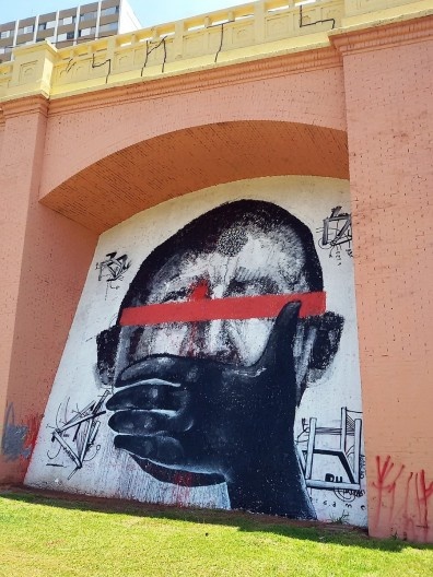 Arcos do Bixiga, muros com grafites, São Paulo, 14/02/2015