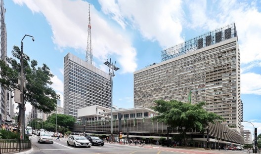 O moderno na Avenida Paulista