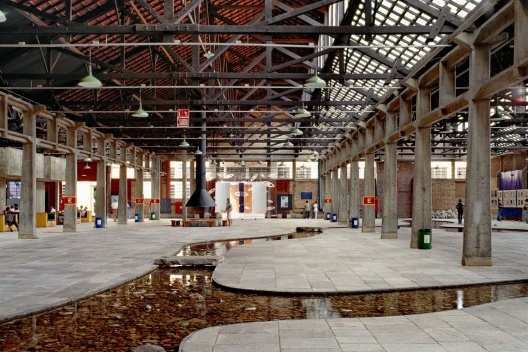 Sesc Pompeia, São Paulo SP, arquiteta Lina Bo Bardi