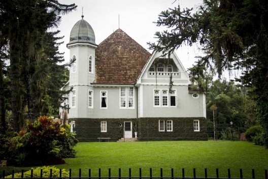 Palacete residencial à Rua 7 de setembro, Blumenau. Arquitetura de imigração alemã