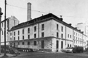 Cervezaria en La Aguada. Fonte: LENZI, Ricardo Alvarez et alli. El Montevideo de la expansión (1868-1915). Montevideo, Ediciones de la Banda Oriental, 1986