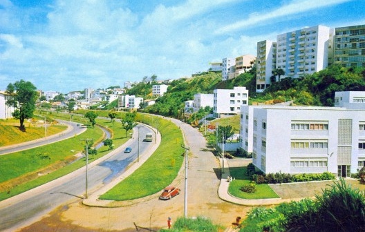Avenida Centenário, primeiro trecho foi inaugurado em 1949, arquiteto Diógenes Rebouças