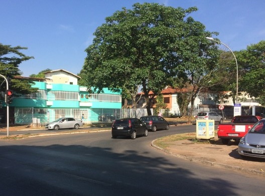 Tráfego da Avenida W-3 Sul, quando estudantes realizavam pesquisa de mobilidade urbana