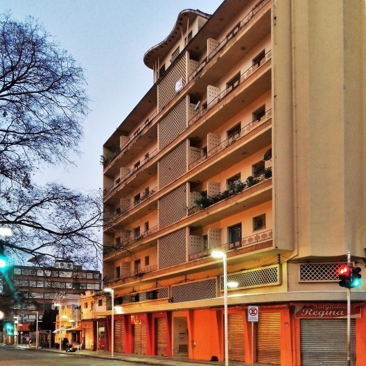 Edifício moderno no centro de Ribeirão Preto SP