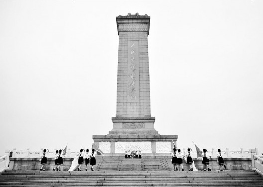 Monumento aos Heróis do Povo, Pequim, China, 1957. Arquitetos Lin Huiyin e Liang Sicheng