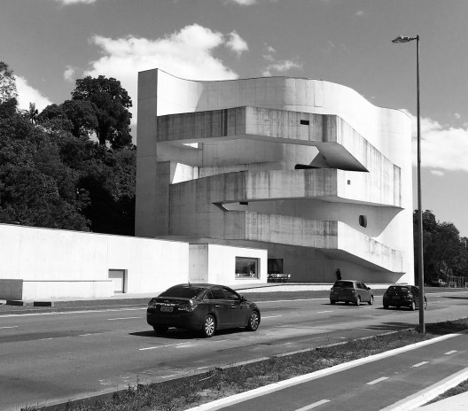 Fundação Iberê Camargo, Porto Alegre, 2003. Arquiteto Álvaro Siza