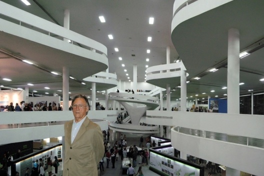 Carlos Lemos na Bienal