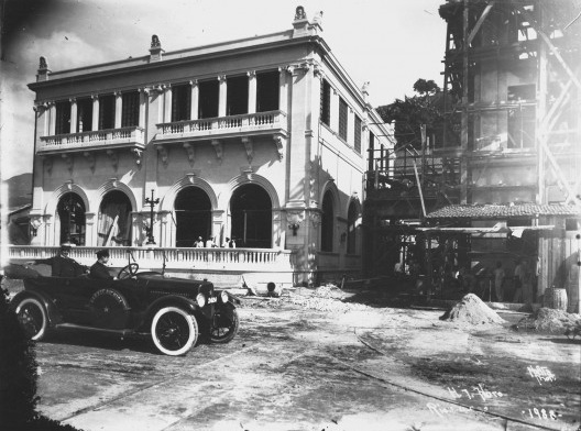 Prédio anexo a Casa do Estudante Universitário no Rio de Janeiro: restaurante do Hotel Sete de Setembro, 1922