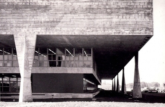 FAU-USP, V. Artigas e C. Cascaldi, 1962-68, São Paulo