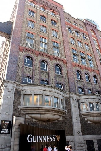 Fábrica Guiness, fachada principal