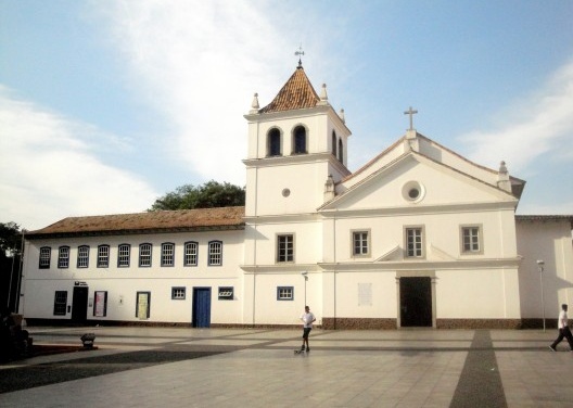 O Pátio do Colégio em fotografia atual. Centro de São Paulo