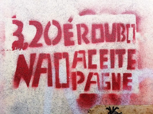 Movimento Passe Livre, pichação em muro no centro da cidade