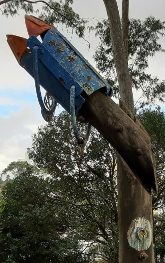 Parque Raul Seixas, parte da ludo-escultura de Elvira de Almeida, Itaquera, São Paulo SP Brasil