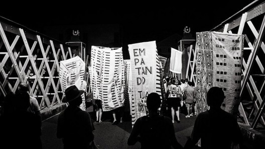 Bloco Direitos Urbanos com a coreografia “Troça Carnavalesca Mista Público Privada Empatando tua Vista”, carnaval 2014, Recife