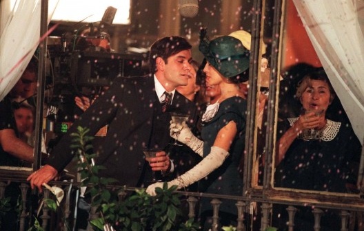 Cena do filme Chatô, o Rei do Brasil, direção de Guilherme Fontes