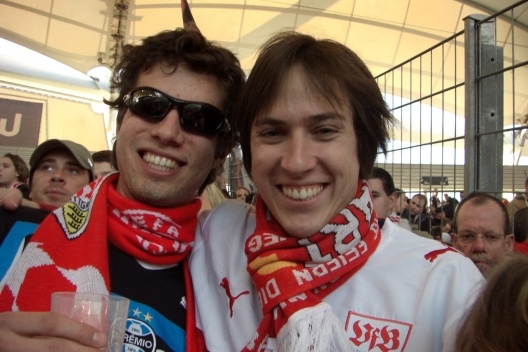 Bernardo Etges e Roberto Rüsche no Gottlieb-Daimler Stadion