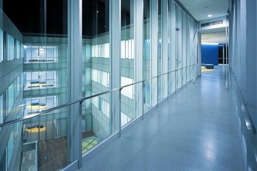 Escola de Administração, maquete, Josai International University, Saitama-ken, Japão, 2003-2006, Studio Sumo