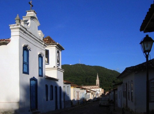 Igreja de Nossa Senhora da Abadia em primeiro plano e Igreja de Nossa Senhora do Rosário ao fundo, 2008