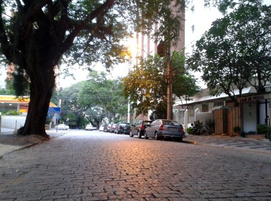 Rua Guilherme da Silva, Cambuí, enquadrada entre os cinco melhores ISD de Campinas