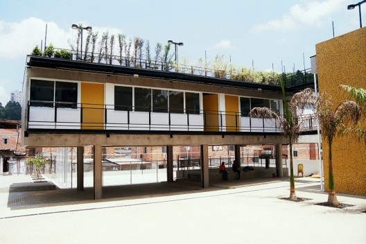 Escola Projeto Viver, São Paulo, Fernando Forte, Lourenço Gimenes e Rodrigo Marcondes Ferraz / FGMF