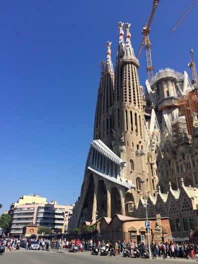 Grupos de turistas na calça do templo, 2017