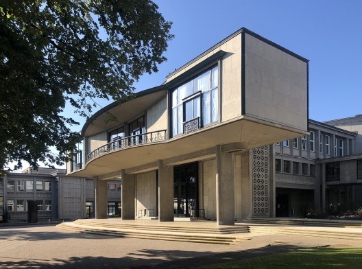 Universidade de Friburgo, Denis Honegger, 1939