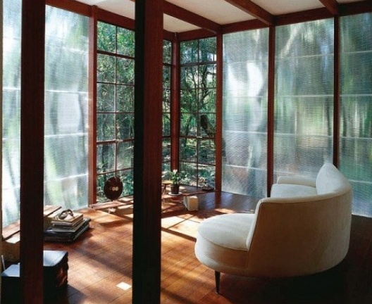 Residência P.A., Carapicuíba SP, 1997-1998. Escritório Andrade Morettin Arquitetos Associados