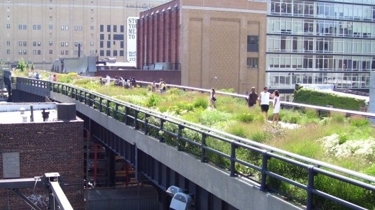 Vista do parque High Line, em Manhattan, Estados Unidos