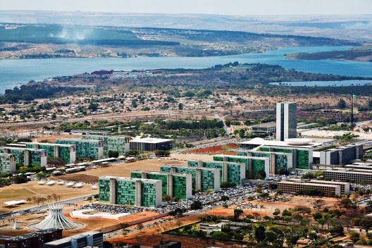 Plano Piloto de Brasília DF, 1955-1960, vencedor de concurso nacional de arquitetura. Arquiteto Lúcio Costa