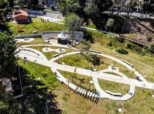 Parque Municipal Nair Bello, imagem aérea do conjunto da fase 01, São Paulo SP Brasil, 2020. Secretaria Municipal do Verde e do Meio Ambiente