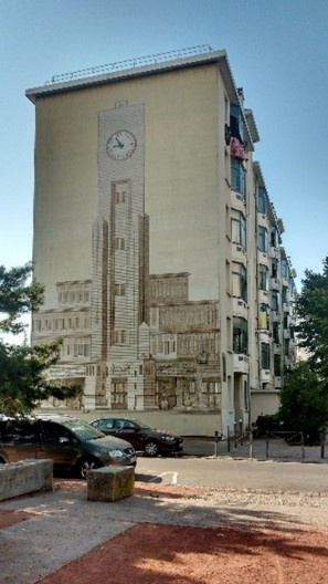 Museu Urbano Tony Garnier, mural A torre do relógio, Lyon, França