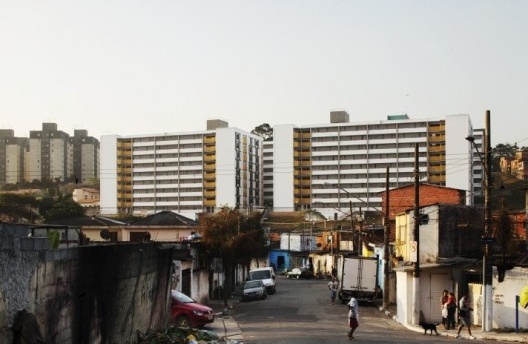 Residencial Corruíras, reassentamento dos moradores da Favela Minas Gerais, Jabaquara, São Paulo, 2010-2013. Boldarini Arquitetos Associados