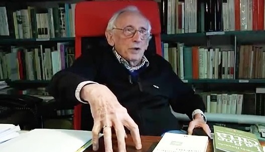 Fotograma da entrevista de Leonardo Benevolo a F. Erbani