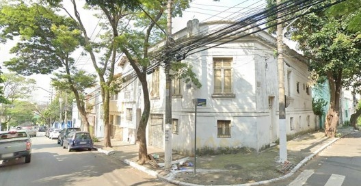 Exemplo de casas geminadas à rua Martha, Barra Funda, São Paulo SP
