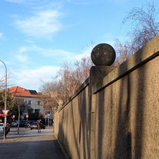Fundação de Serralves – Museu de Arte Contemporânea, vista externa a partir da Rua Dom João de Castro