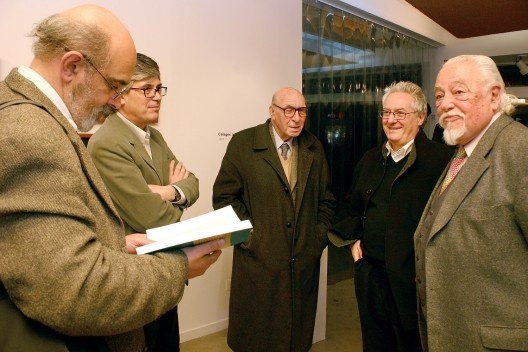 Néstor Magariños, Fernando Diez, Clorindo Testa, Alberto Varas e Carlos Méndez Mosquera, lançamento do livro “Crisis de autenticidad”, de Diez