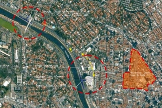 Praça Victor Civita - Museu Aberto da Sustentabilidade, implantação na cidade, São Paulo. Levisky Arquitetos Associados, 2008