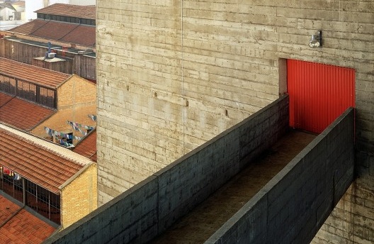 Sesc Pompéia, arquiteta Lina Bo Bardi, São Paulo, 1977