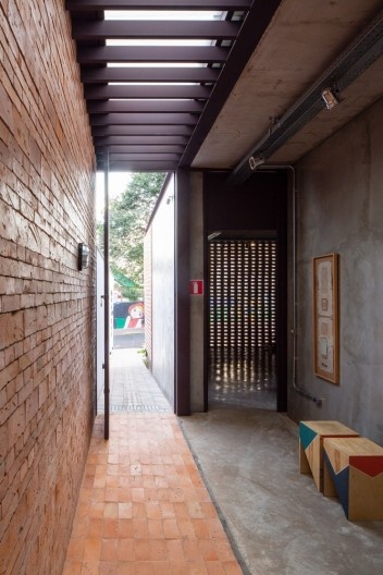 Estúdio no Jardim Paulista, Presidente Prudente SP, 2017-2018. Arquiteta Cristiana Pasquini (autora) / grupoDEArquitetura